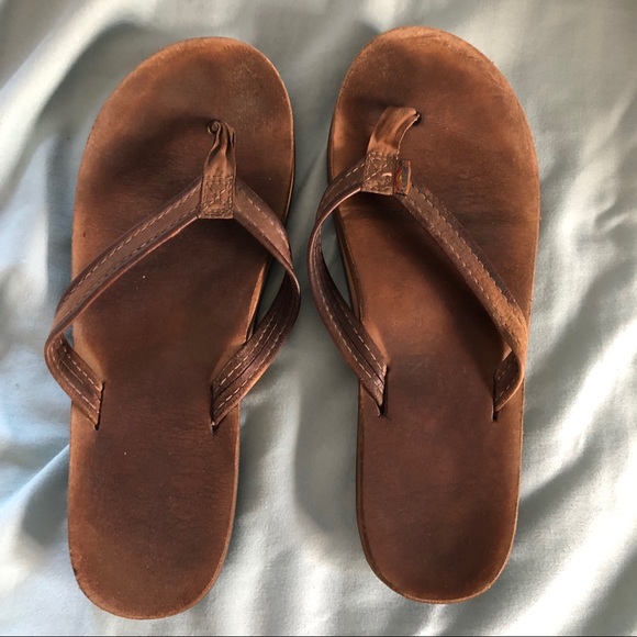 classic tan brown rainbow sandals